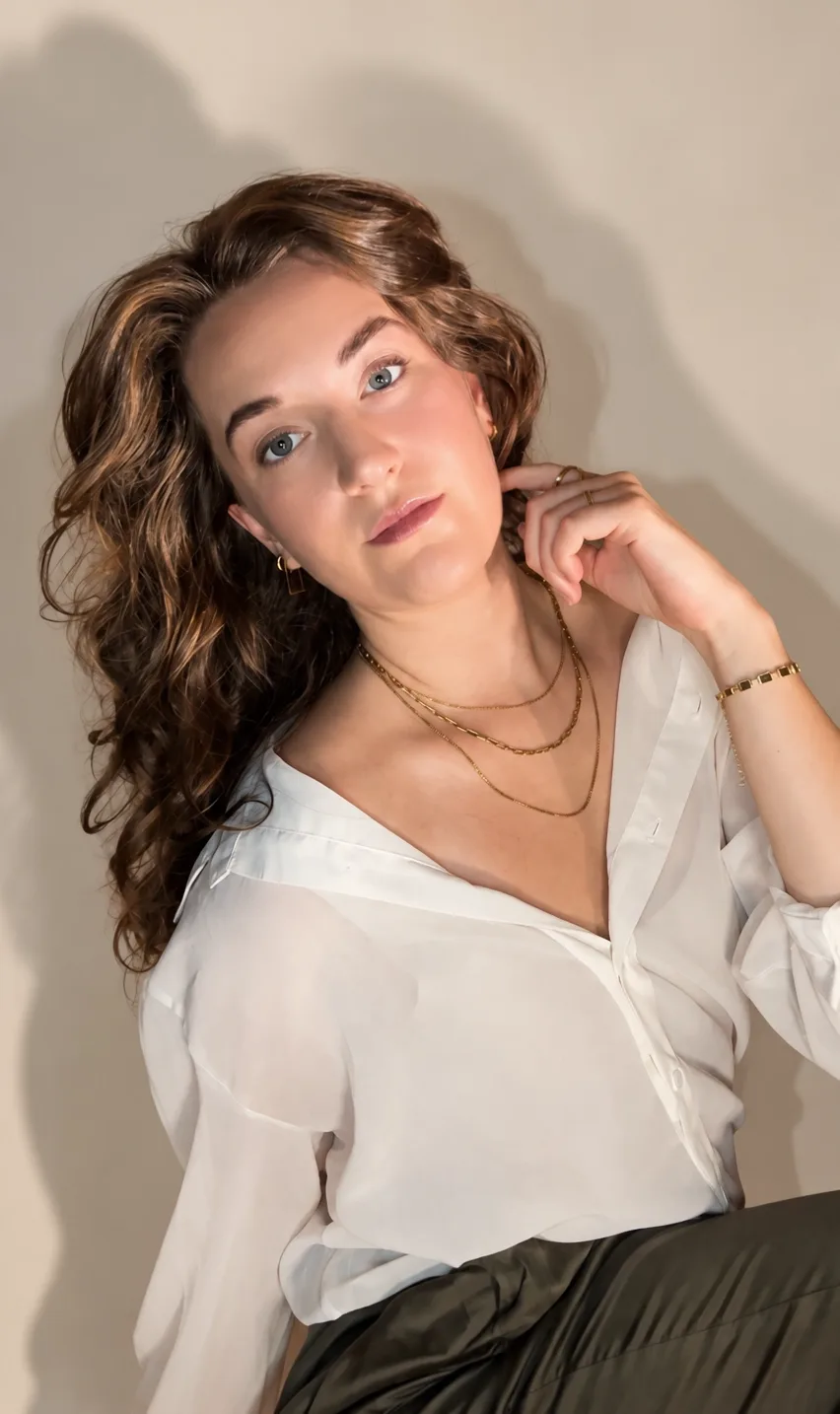 Additional portrait from the Vintage Lamp concept.